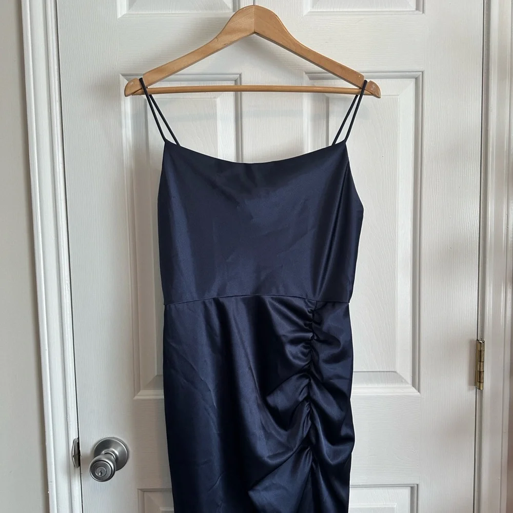 Betsy & Adam Midnight Blue Ruched Midi Dress - Picture 2 of 6